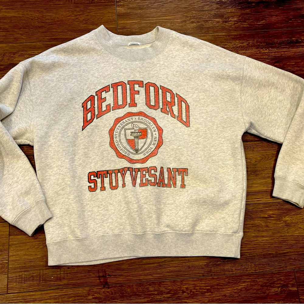 Abercrombie & Fitch oversized sweatshirt. Medium.